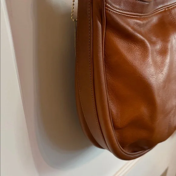 Vintage Coach Brown Leather Hobo Shoulder Bag - Picture 9 of 12